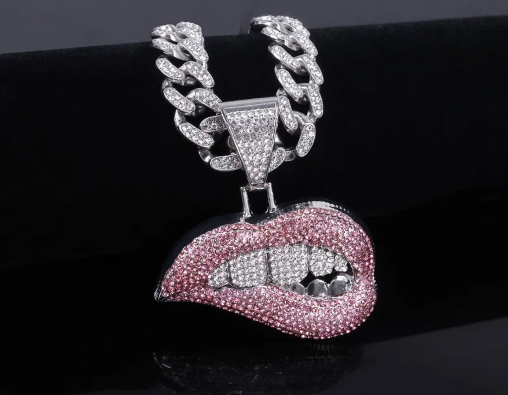 Rhinestone Cuban Link Chain - Lip Bite